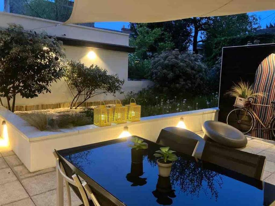 Le Rosa Bonheur Apartment Nantes Exterior photo